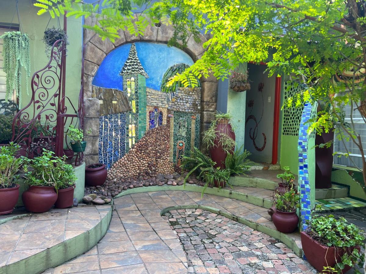 Rabbit Hole Hotel Йоханесбург Екстериор снимка