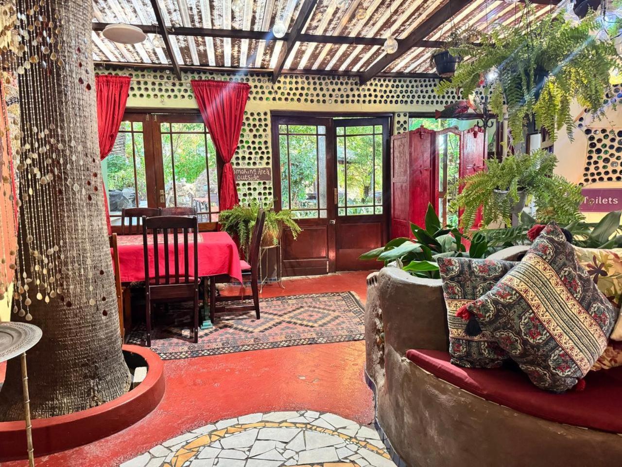 Rabbit Hole Hotel Йоханесбург Екстериор снимка